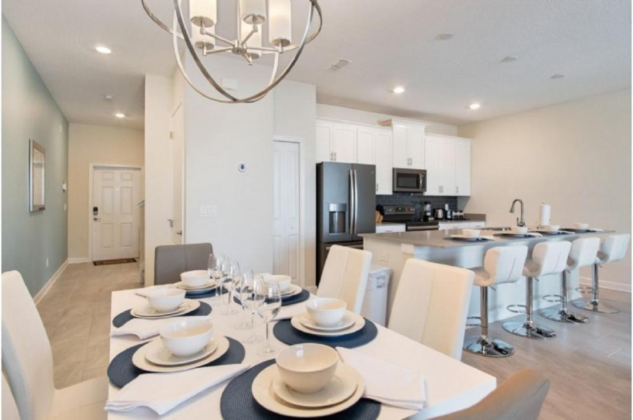 Four-Bedroom Townhome Kissimmee Orlando Bagian luar foto